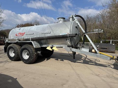 Fliegl 10500 szippantó eladó