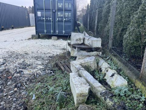 Adriai tömött mészkő eladó – nagy mennyiségben Adriai tömött mészkő eladó – nagy mennyiségben