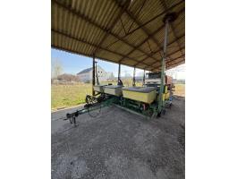 John Deere 1750 MaxEmerge vetőgép eladó