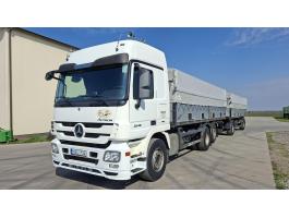Mercedes-Benz Actros 2550 szerelvény pótkocsival