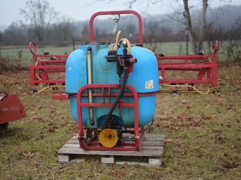 Vegyszerező permetezőgép Vegyszerező permetezőgép