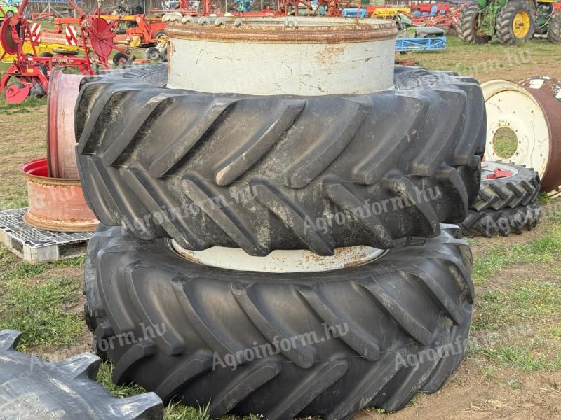 650/65R42 komplett STOCK ikerkerék John Deere, Fendt, Claas, New Holland, stb.