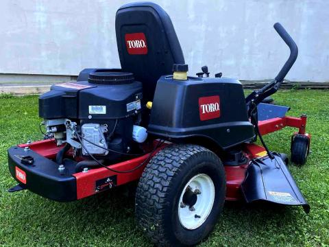 Toro Timecutter US Zero Turn Fűnyíró Traktor,  22 le Kawasaki