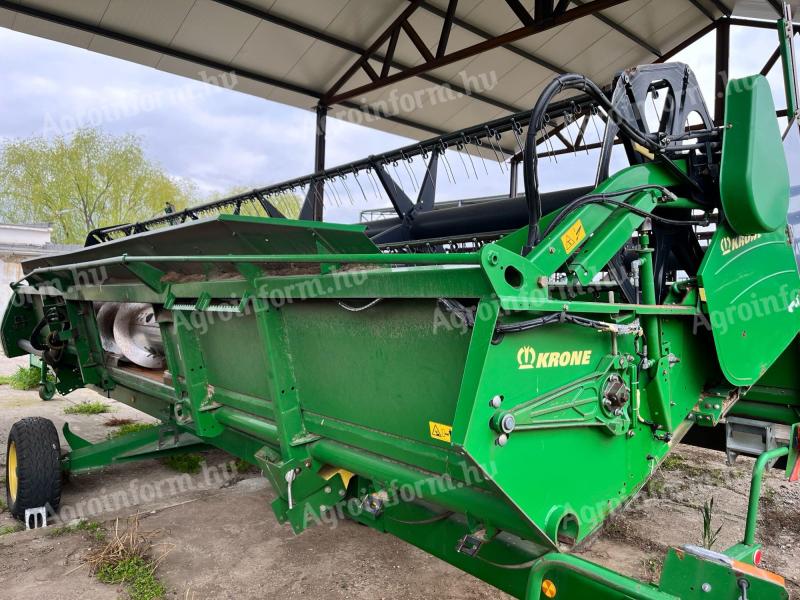 John Deere 625 R vágóasztal