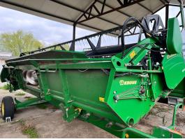 John Deere 625 R vágóasztal