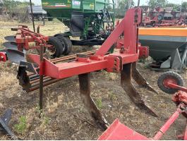 Talajlazító rögtörővel 3 késes lazító