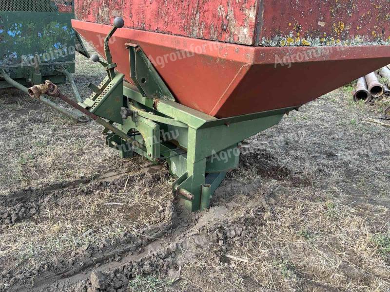 Diadem műtrágyaszóró