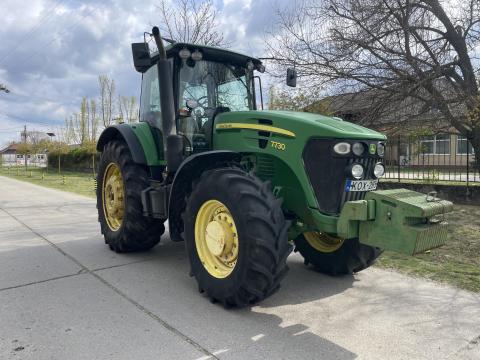 John Deere 7730