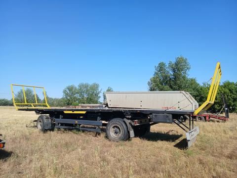 Bálaszállító pótkocsi eladó vagy csere