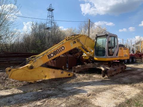 New Holland Kobelco E215B kotró bontásra