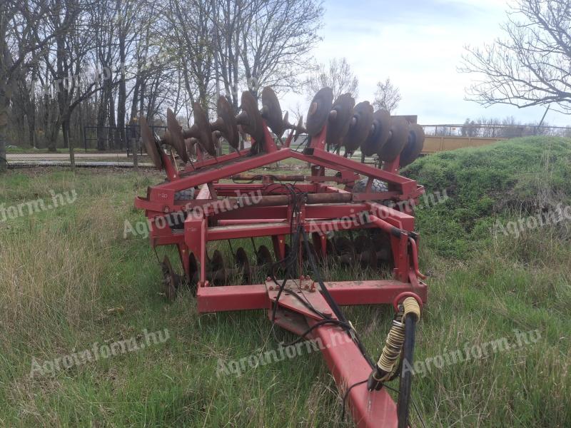 IH 6,2 tárcsa eladó