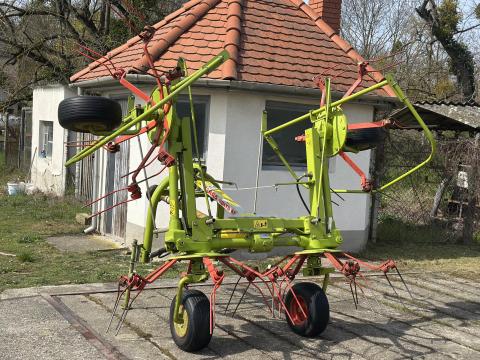 CLAAS Volto 450 H hidraulikus rendterítő