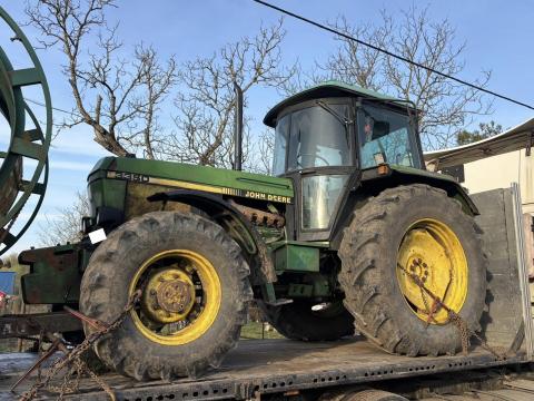 John Deere 3350