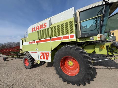 Class Mega 208
