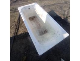 Öntöttvas kádak (3 db) Kiskunfélegyházán ló, szarvasmarha, szamár itatására