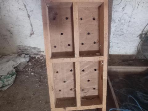 Kézi vályogvetők Kiskunfélegyházán többféle méretű téglához