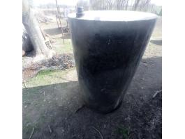 Fém üzemanyagtartály Kiskunfélegyházán – 155 cm magas, 80 cm átmérőjű