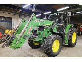 John deere 6150 M traktor homlokrakodóval