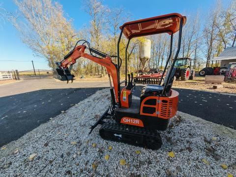 AGT QH12R új 15 LE minikotró eladó