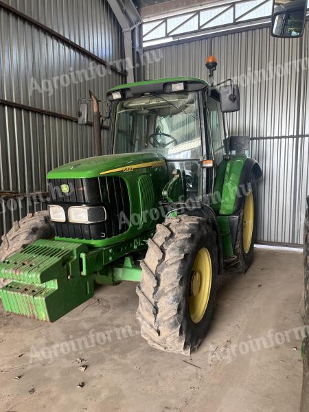 John deere 6320