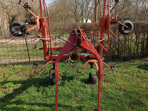 Rendterítő Rendterítő