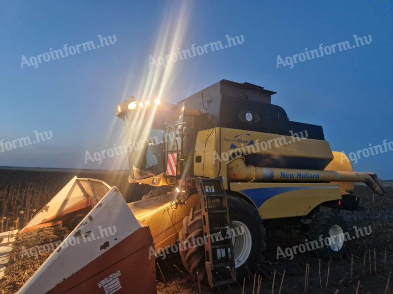 New Holland CSX7080 kombájn eladó