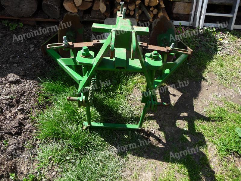 Kistraktor eszköz átalakításra váró