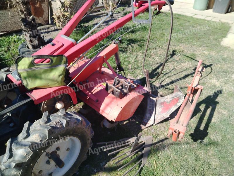 Eladó kerti kistraktor