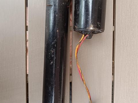 Hesston bálázó kötöző motor