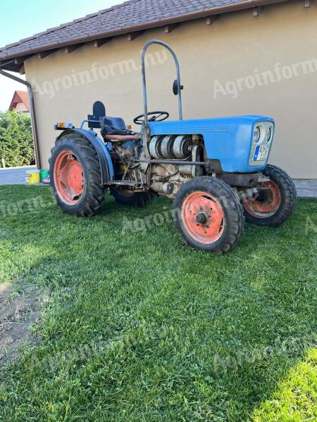 Eladó EICHER 3709 traktor