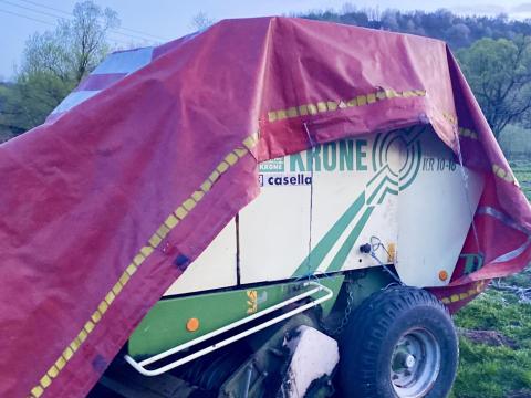 Eladó bálázó Krone KR 10-16 körbálázó