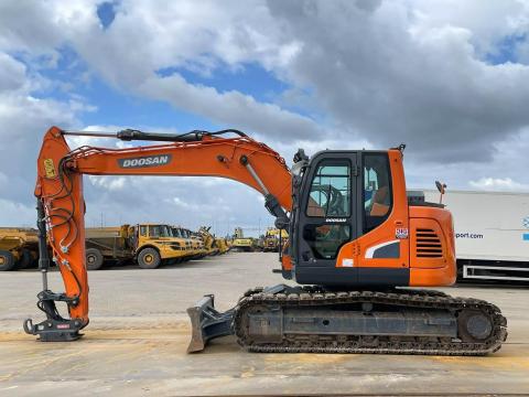 Doosan DX140LCR-5 / 2017 / 4379 üzemóra / Lízing 20%-tól Doosan DX140LCR-5 / 2017 / 4379 üzemóra / Lízing 20%-tól