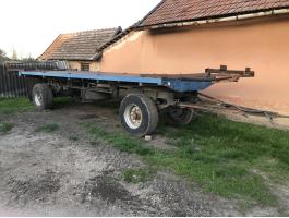 Eladó IFA HL 120.02 bálaszállító