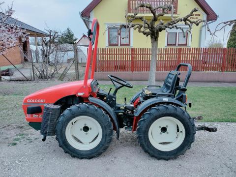 Goldoni Bage 20 műszakival