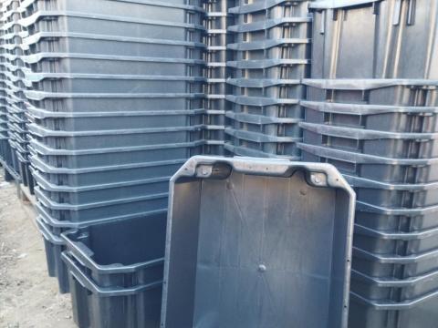 Több darab új, erős műanyag húsos, gyümölcsös, szüretelő, tejes láda, rekesz, doboz, tároló, költöztető olcsón Több darab új, erős műanyag húsos, gyümölcsös, szüretelő, tejes láda, rekesz, doboz, tároló, költöztető olcsón