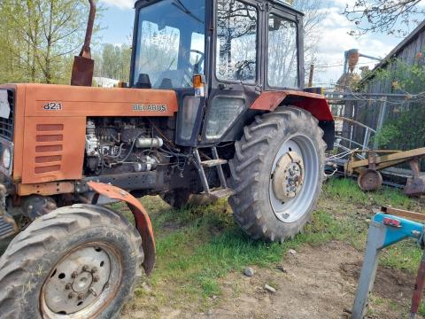 Eladó MTZ 82 traktor, 2001-es évjárat Eladó MTZ 82 traktor, 2001-es évjárat