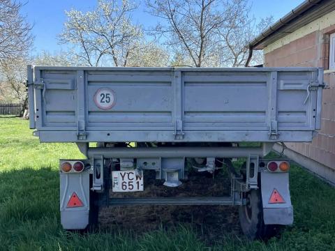 PTF-4 pótkocsi friss műszakival eladó PTF-4 pótkocsi friss műszakival eladó