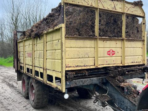 T088 trágyaszóró T 088