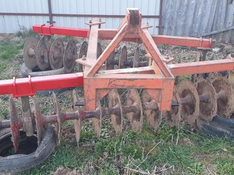 MTZ függesztett tárcsa MTZ függesztett tárcsa