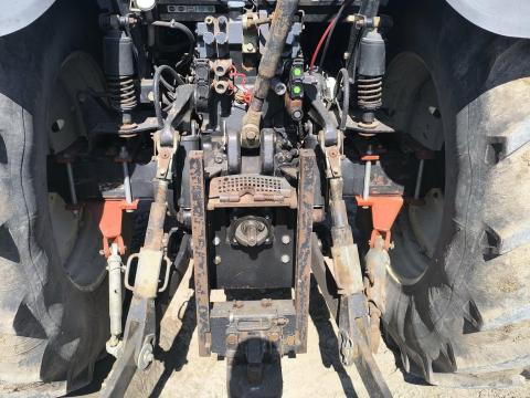 Eladó New Holland TM 140 traktor Eladó New Holland TM 140 traktor