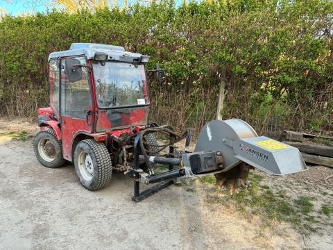Carraro 4400 tuskómaróval