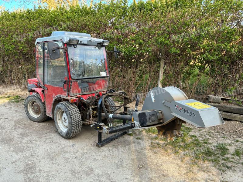 Carraro 4400 tuskómaróval
