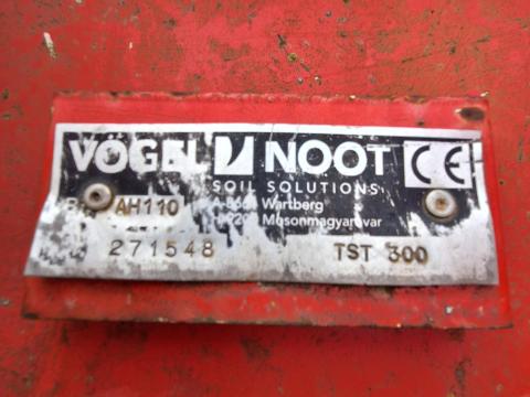 VOGEL & NOOT TST 300 vízszintes tengelyű Y-késes szárzúzó VOGEL & NOOT TST 300 vízszintes tengelyű Y-késes szárzúzó