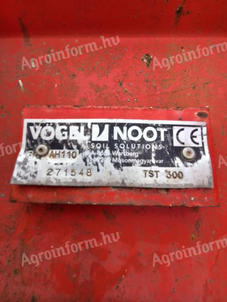 VOGEL & NOOT TST 300 vízszintes tengelyű Y-késes szárzúzó