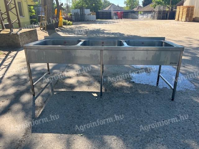 Nagykonyhai mosogató eladó