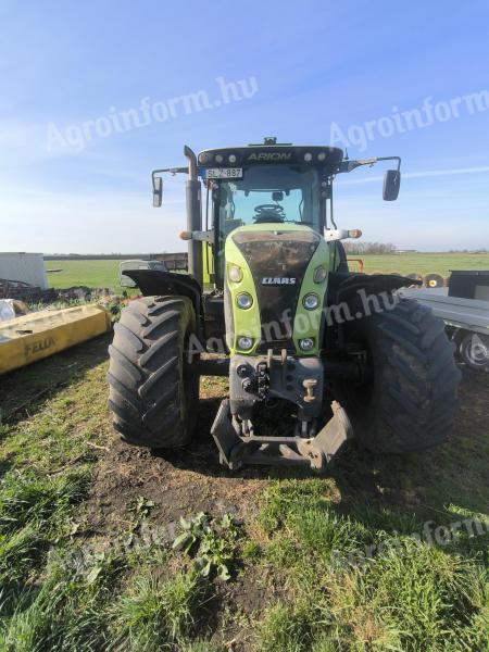 Claas Arion 620 CIS