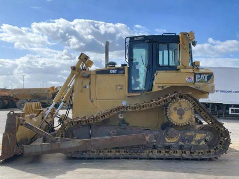 Caterpillar D6T LGP / 2011 / 12 278 üzemóra / Lízing 20%-tól Caterpillar D6T LGP / 2011 / 12 278 üzemóra / Lízing 20%-tól