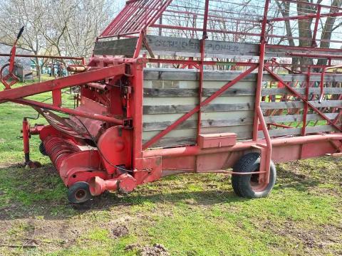 Rendfelszedő kocsi eladó