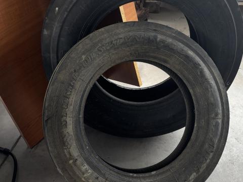 5.00-15 gumiabroncs eladó