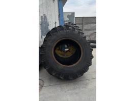 18.4/15-30 gumiabroncs eladó